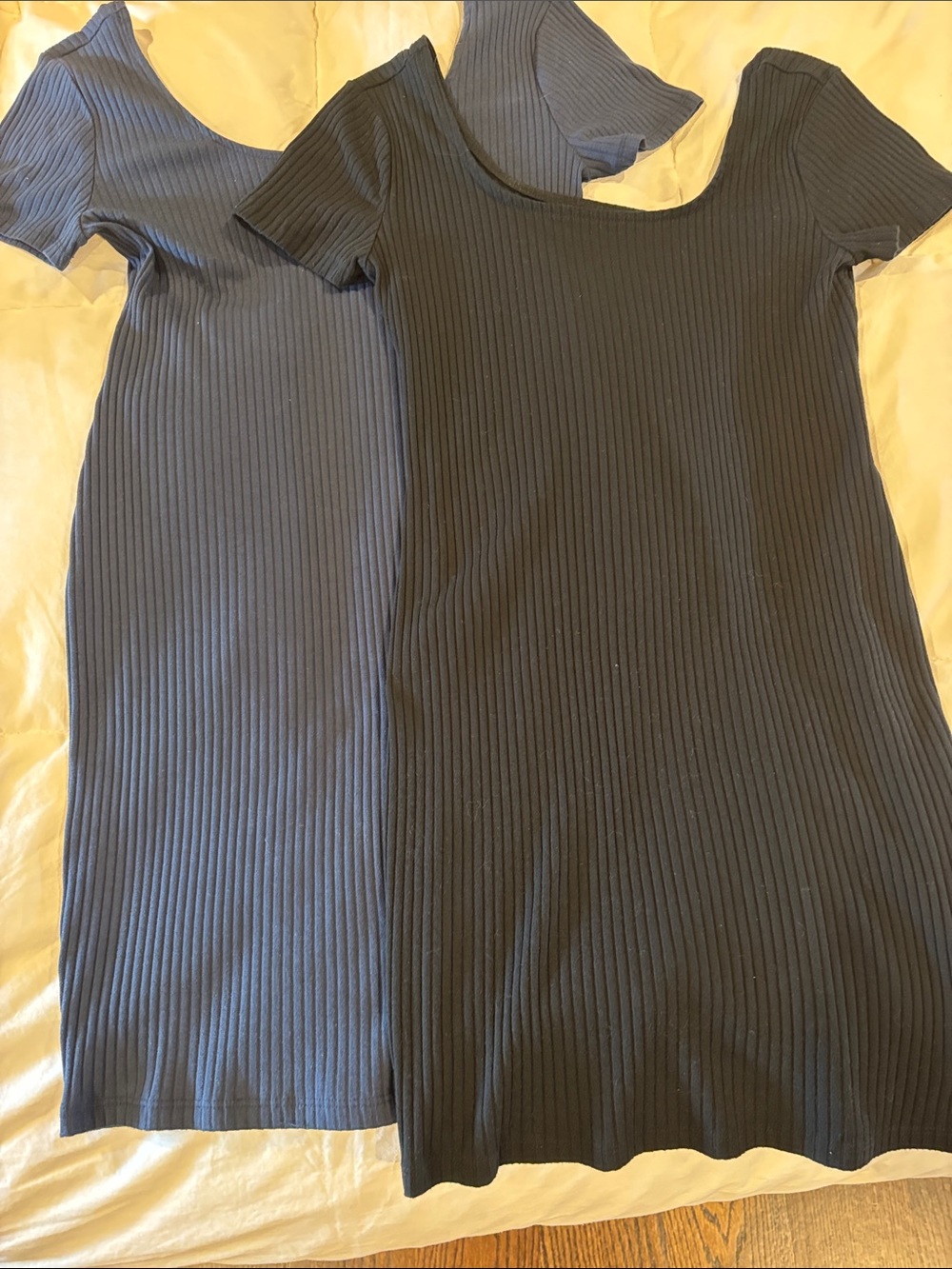 Wild Fable Ribbed Short Sleeve Bodycon Dress Black and Navy